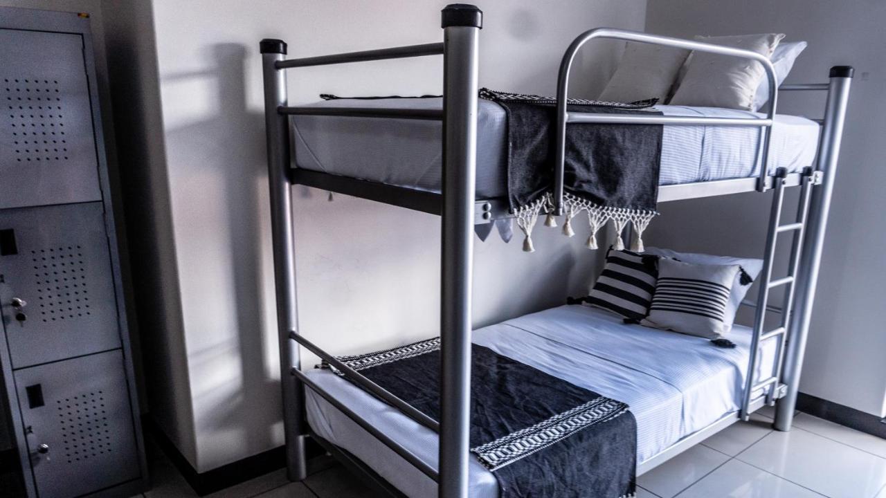 Esencia Hostal Terminal Oaxaca المظهر الخارجي الصورة